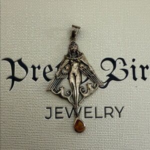 925 Silver freya Pendant W Amber